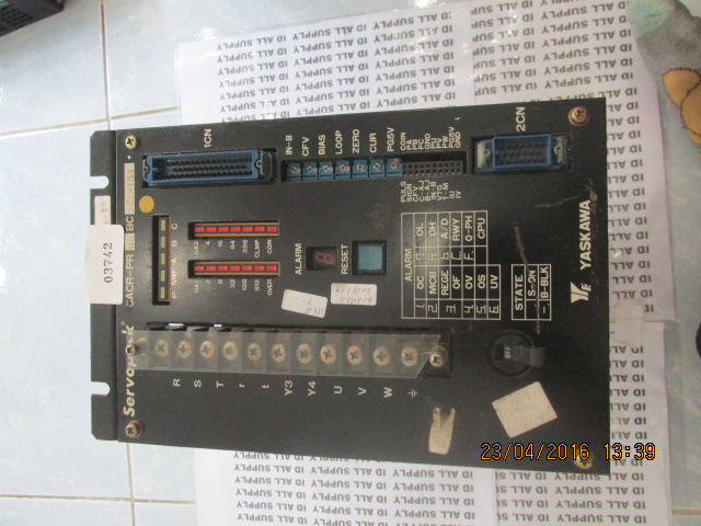 SERVO DRIVE “ YASKAWA ” รุ่น CACR-PR03BC30S-Y54