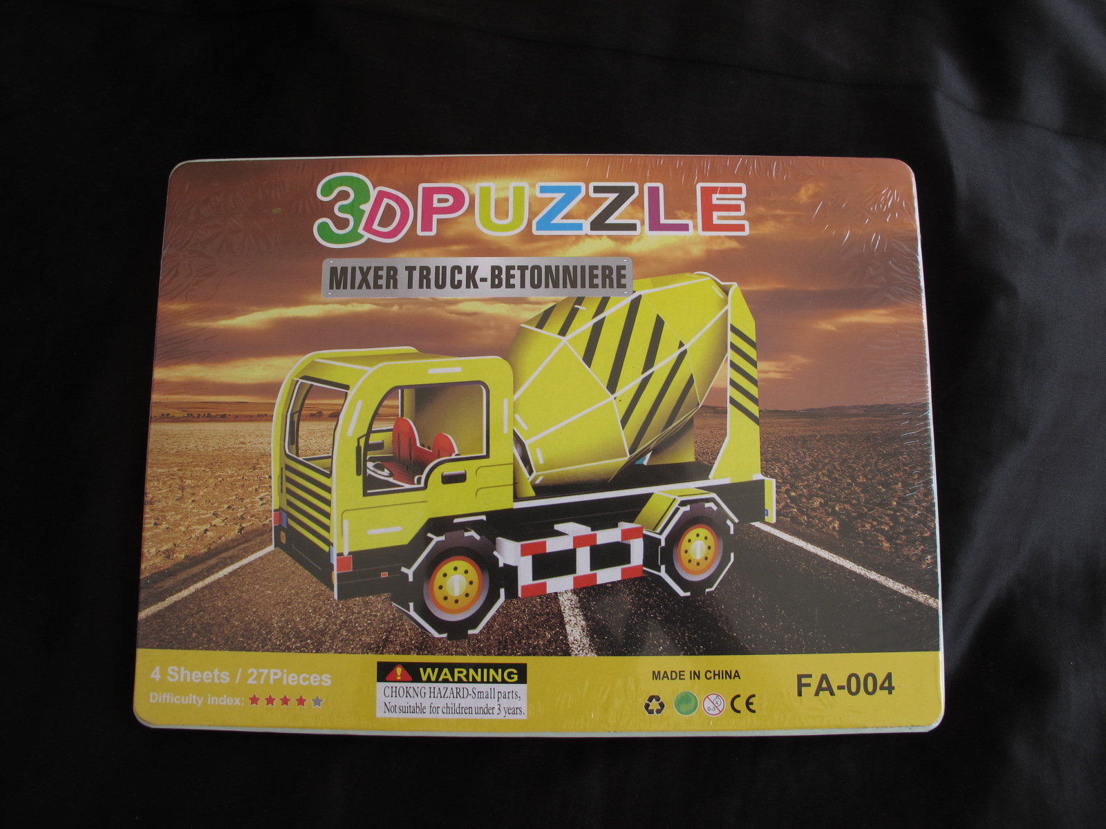 โมเดลกระดาษ รถผสมและบรรทุกปูนซีเมนต์ Mixer Truck - Betonniere (SUPER 3D PUZZLE)