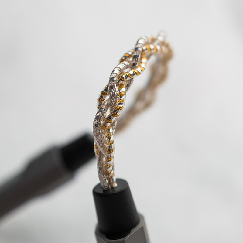 Luxury & Precision WP2 สายสัญญาณเสียงดิจิตอล สำหรับเครื่องเสียง