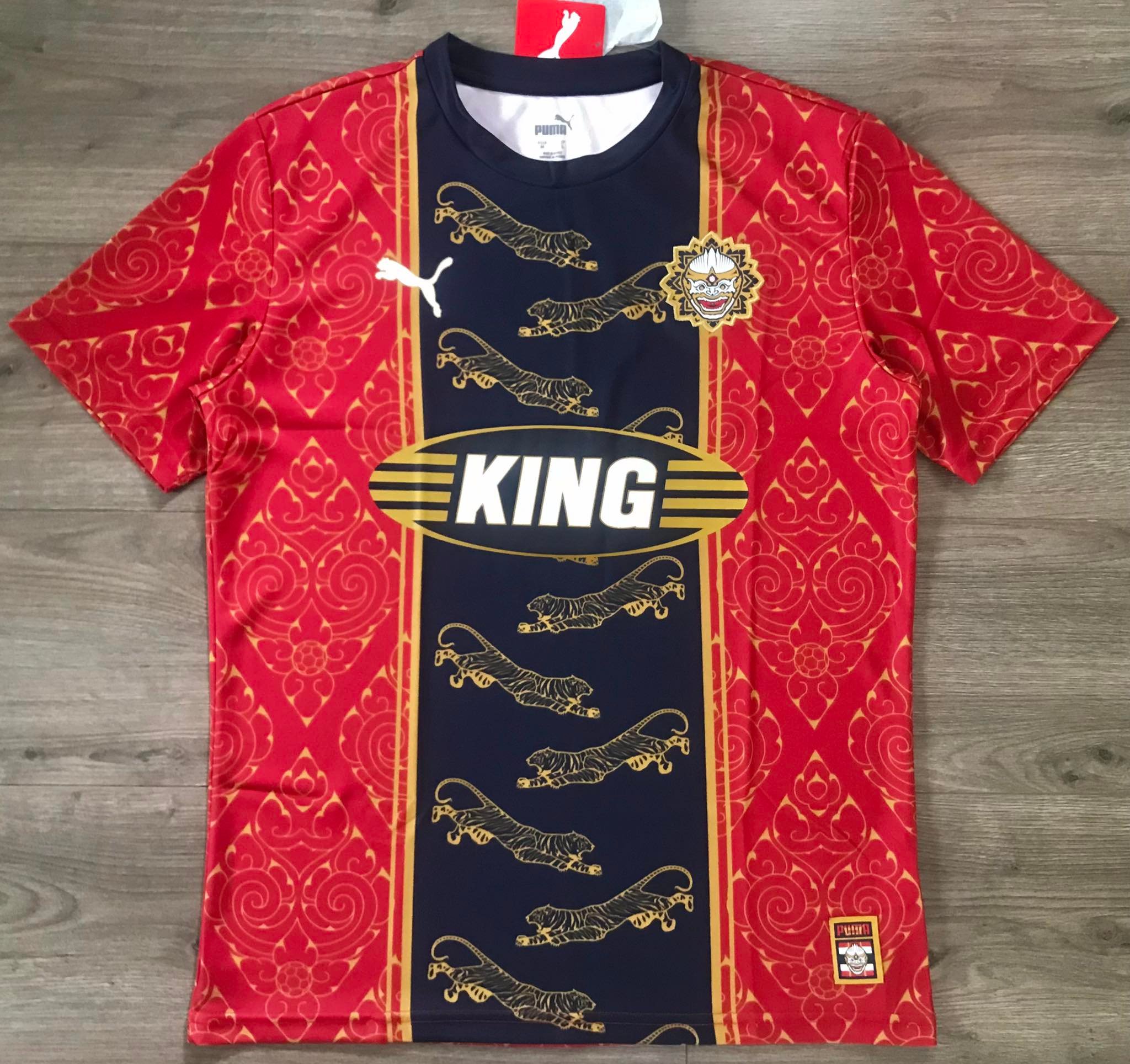 เสื้อฟุตบอล BANGKOK ชุดที่ 1 ชุดคอลเลคชั่น Puma City Influence 2020 ใหม่ M-Size / BANGKOK Football Shirt First Kit Puma City Influence 2020 Jersey NEW M-Size