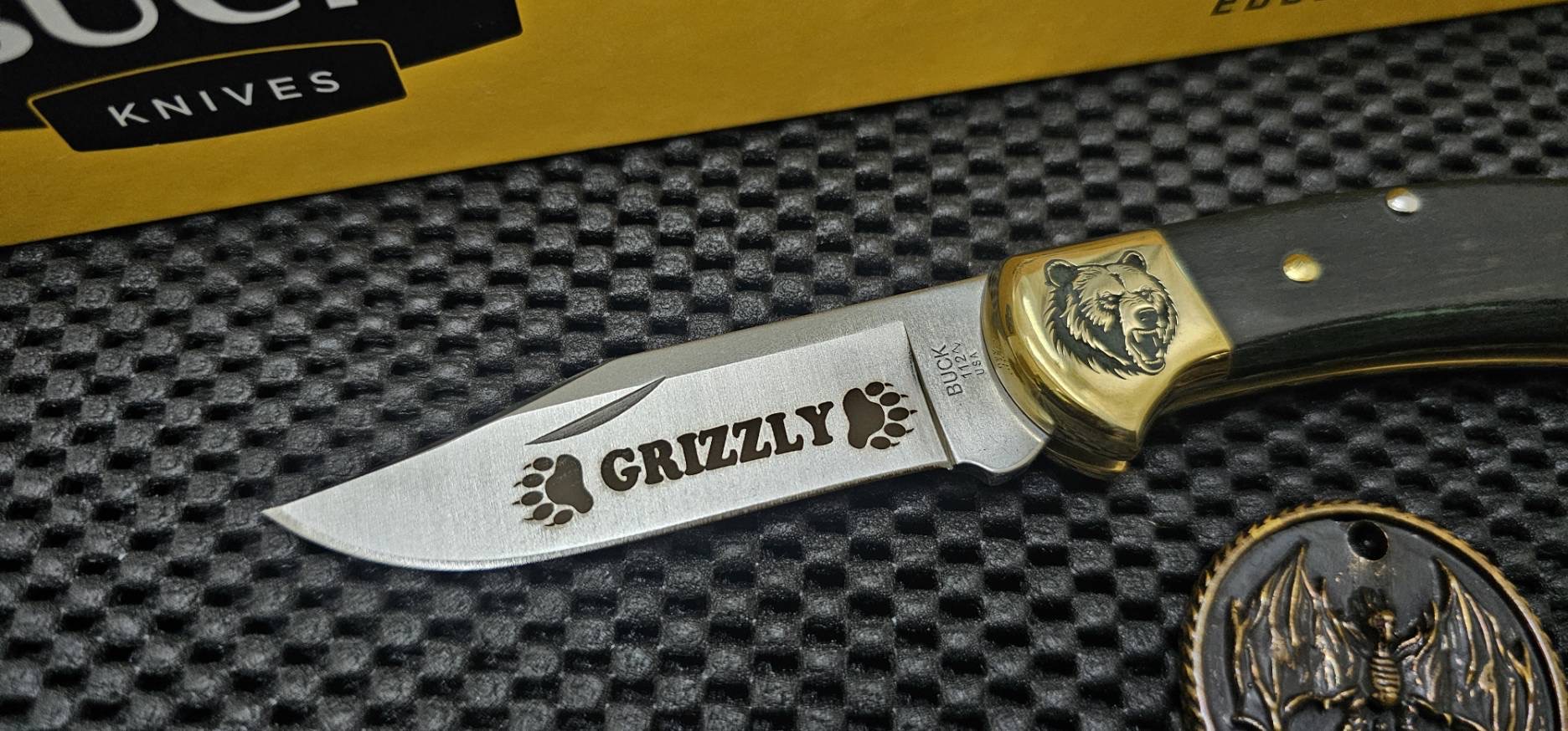 Custom Buck 112 Lockback Bear