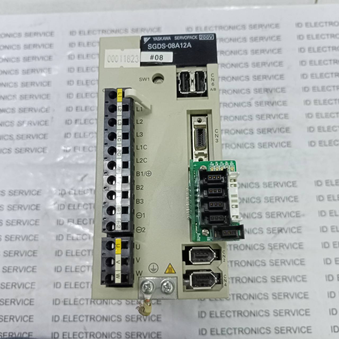 SGDS-08A12A SERVO DRIVE “ YASKAWA ”
