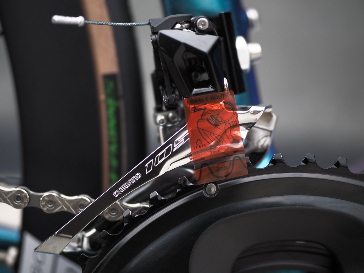 จักรยานเสือหมอบ CAMP ACE DISC Carbon Roadbike เกียร์ Shimano 105 2*11 สปีด ล้ออลู (Model 2022)