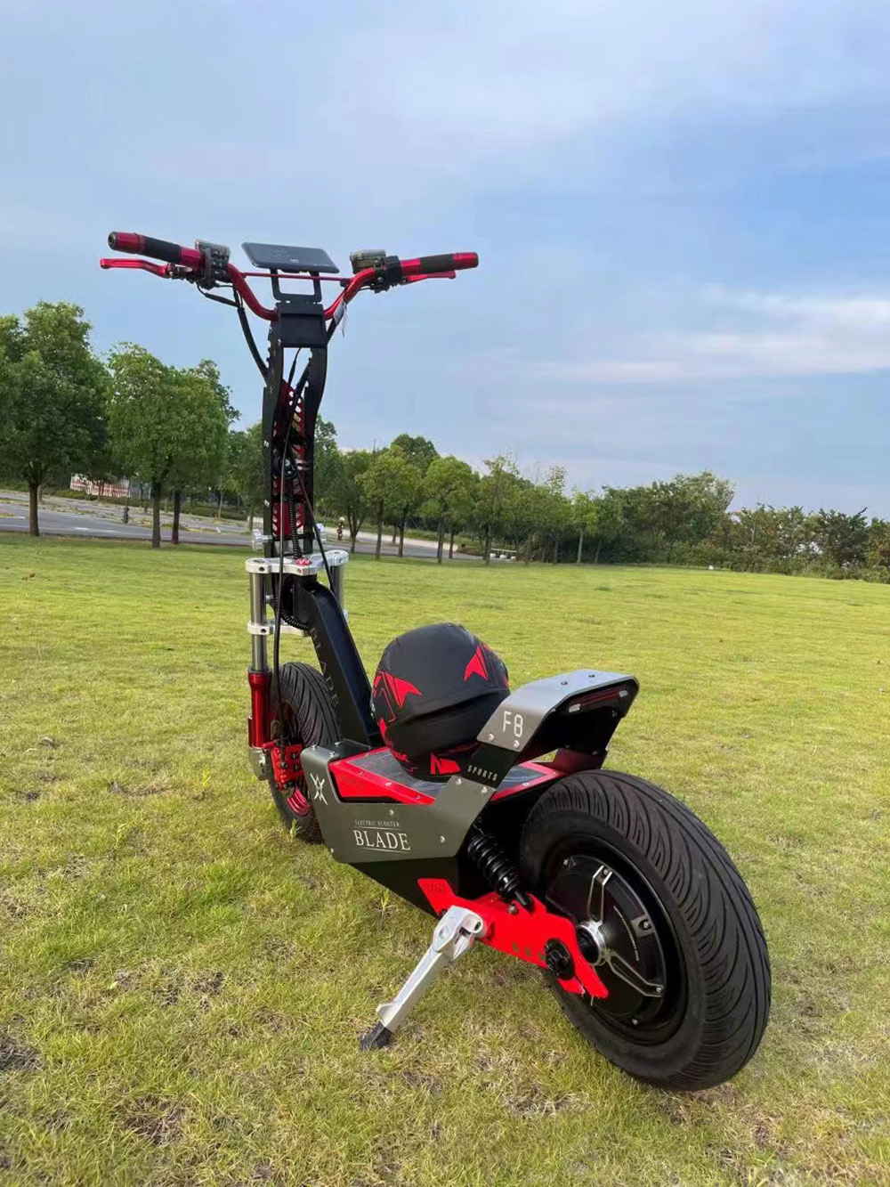 VICAN V-F8 ยางOFF-ROAD 13 นิ้ว Electric Scooter 4000W Dual Motor 70V