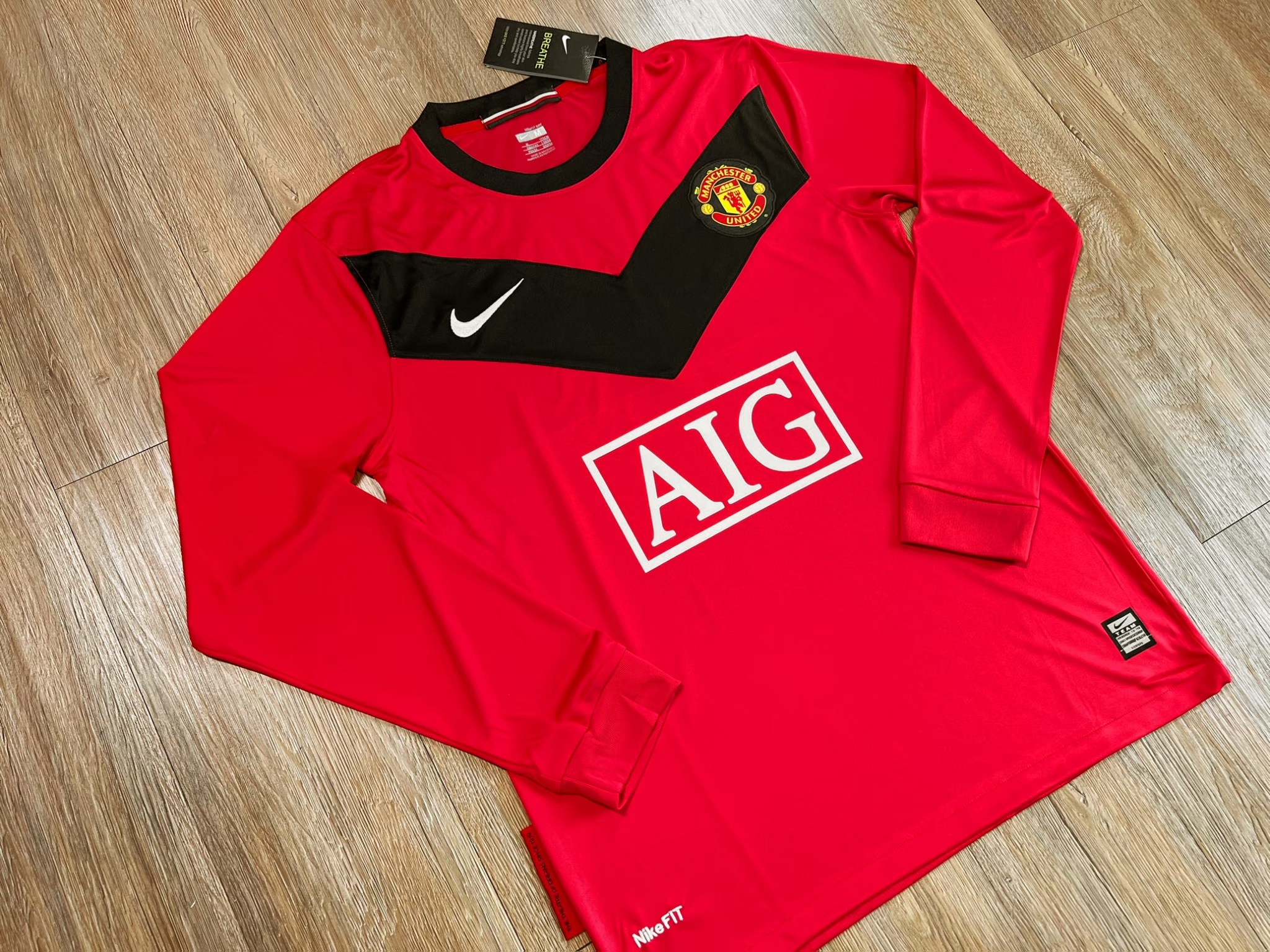 Manchester United 2009/10 Vintage Jersey เสื้อฟุตบอลแมนยูย้อนยุค AIG