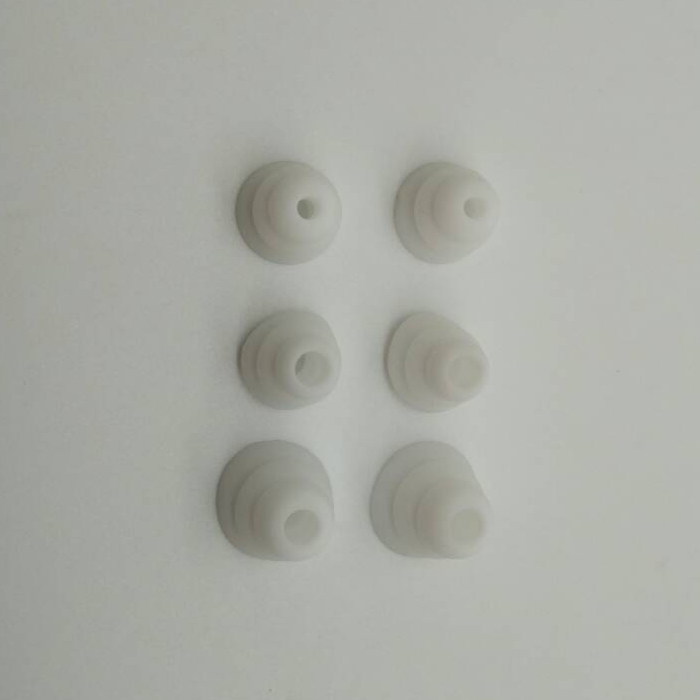 ขาย x-tips จุกสามชั้นขนาดสำหรับอินเอียร์ทั่วไป ขนาด 4mm 6คู่ 300 บาท นุ่มเบาสบายหู