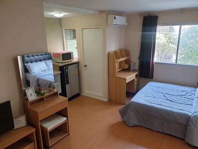 ให้เช่าคอนโด ลุมพินี ทาวน์ชิป รังสิต-คลอง1 ตึกA1 ห้อง 21.5 ตร.ม.เฟอร์ครบ พร้อมอยู่ได้เลย