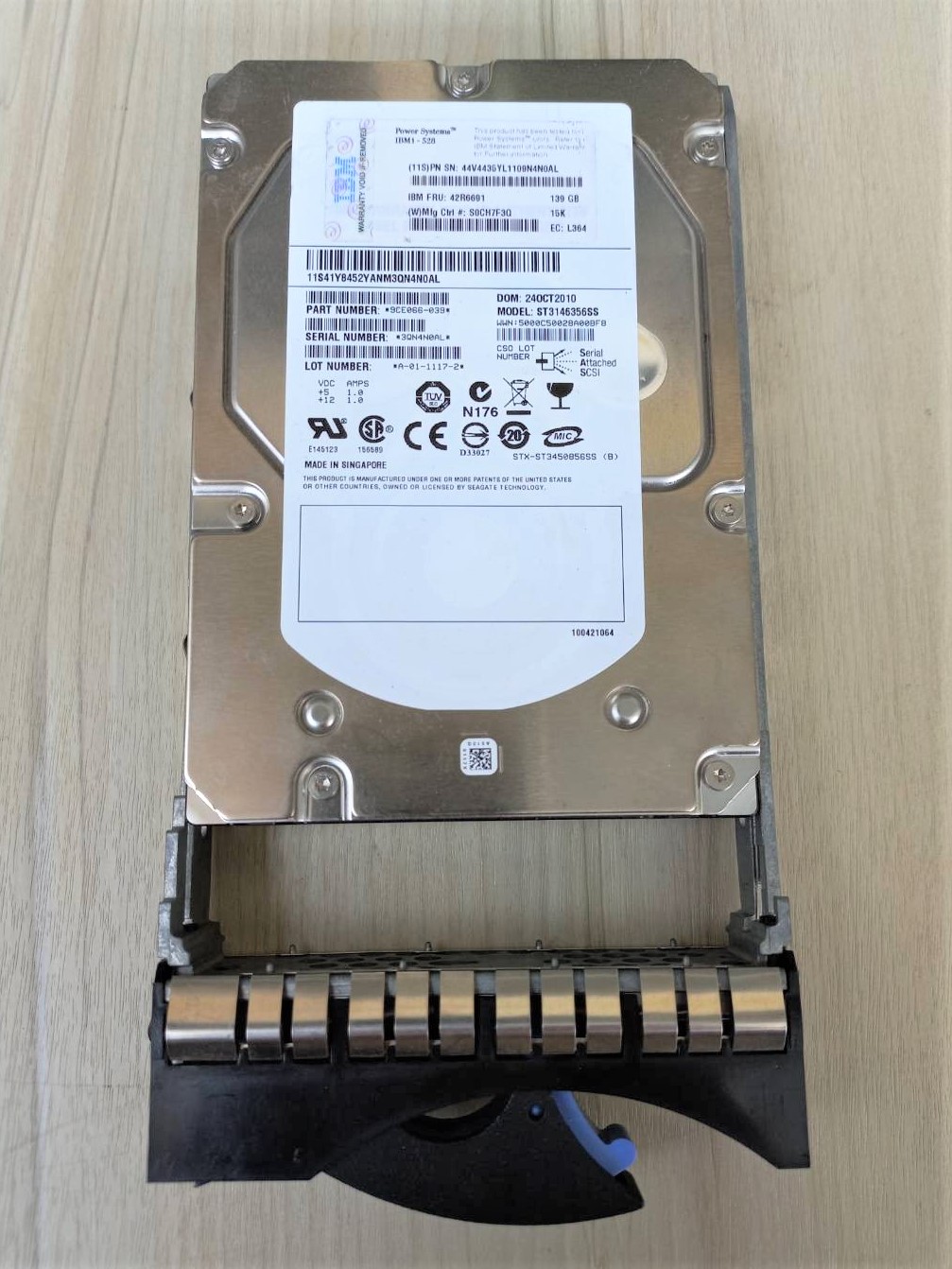 42R6691 IBM 139.5GB 15K RPM SAS 3.5 Server Hot Swap Hard Drive i5 139.5GB 15K RPM SAS 3.5 FRU 42R6691. Refurbished; Warranty 12 Months.Shipping is included.