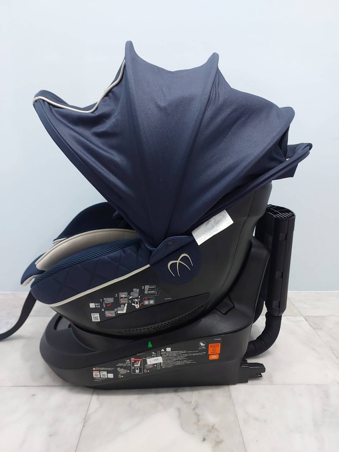 Ailebebe Kurutto 6i (isofix) grance สีน้ำเงิน สภาพสวย **มือสอง อะไหล่แท้ ไม่มีตำหนิ ทำความสะอาดฆ่าเชื้อพร้อมใช้งาน**