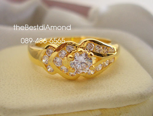 BR418+++แหวนชู 20 ตัง พร้อมบ่าข้าง 2 แบบ++ หรูหรา สวยสุดๆๆ ดีไซน์ดูดีมีรสนิยม เหมือนจริงสุดๆๆเพชรแวววาวมาก ใส่แล้วขับให้นิ้วเรียวสุด ใส่ได้ทุกโอกาส