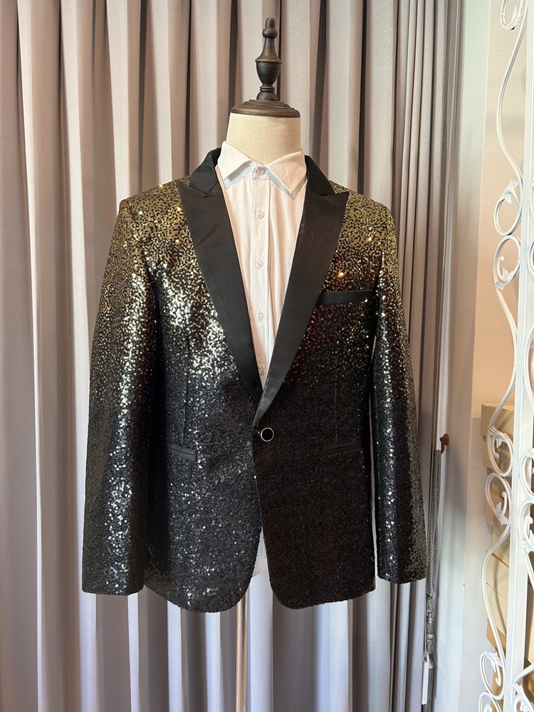 พร้อมเช่า เสื้อสูทชาย สูทแฟชั่น สูทกลิตเตอร์ ไล่สี สีทองดำ
