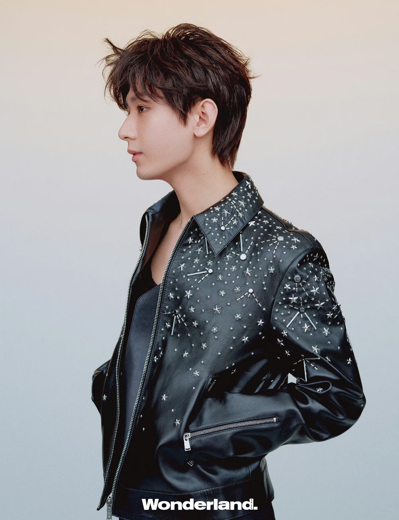 นิตยสาร Wonderland เฉิงอี้ เดือน 2/2024