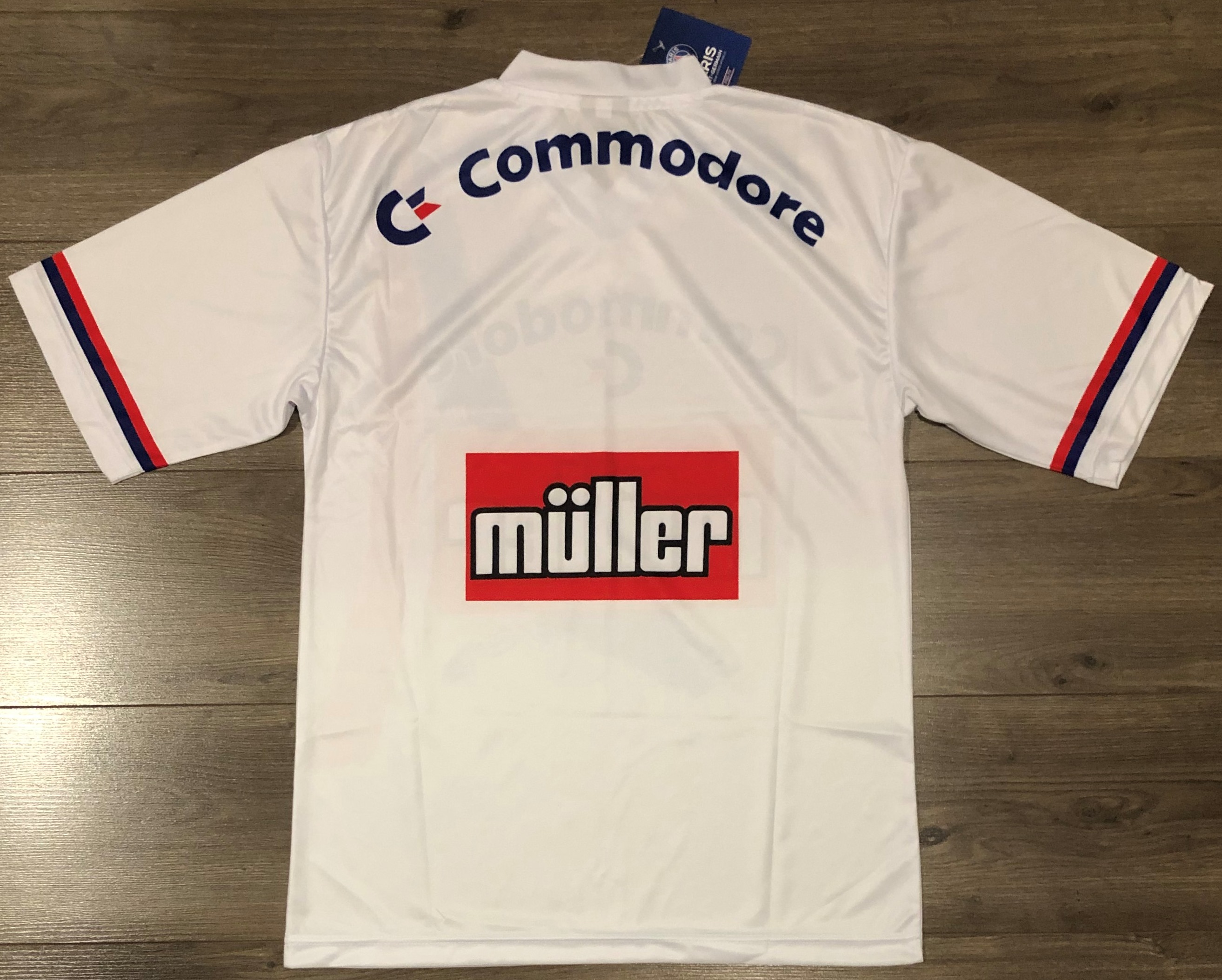 เสื้อฟุตบอล ทีมสโมสรปารีส แซงต์ แชร์กแมง ชุดเยือน เรโทร 1991/92 ใหม่ M-Size / PARIS SAINT GERMAIN Football Shirt Retro Away Kit 1991/92 Jersey NEW M-Size