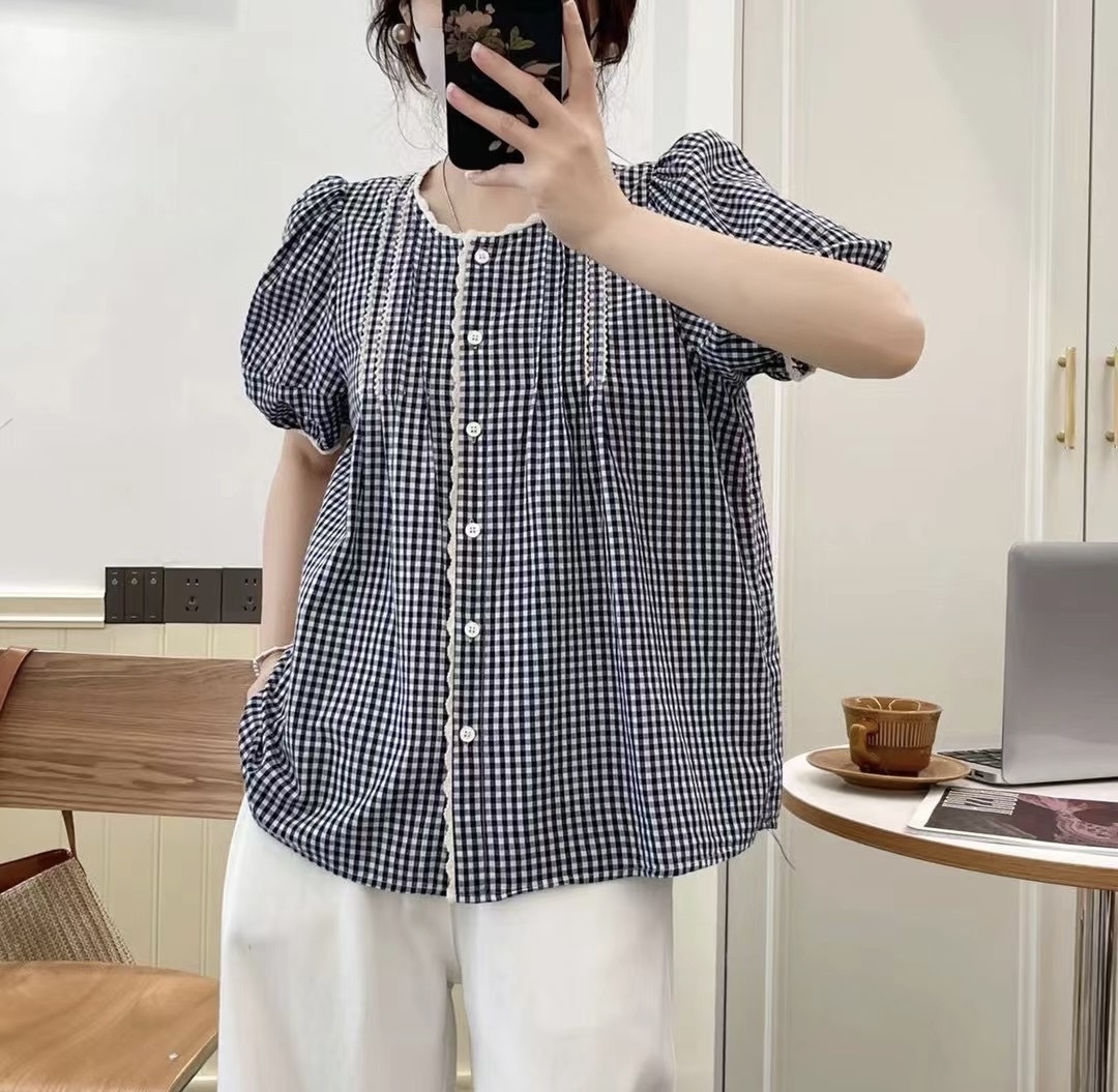 เสื้อผ้าฝ้ายลายสก็อตแต่งลูกไม้