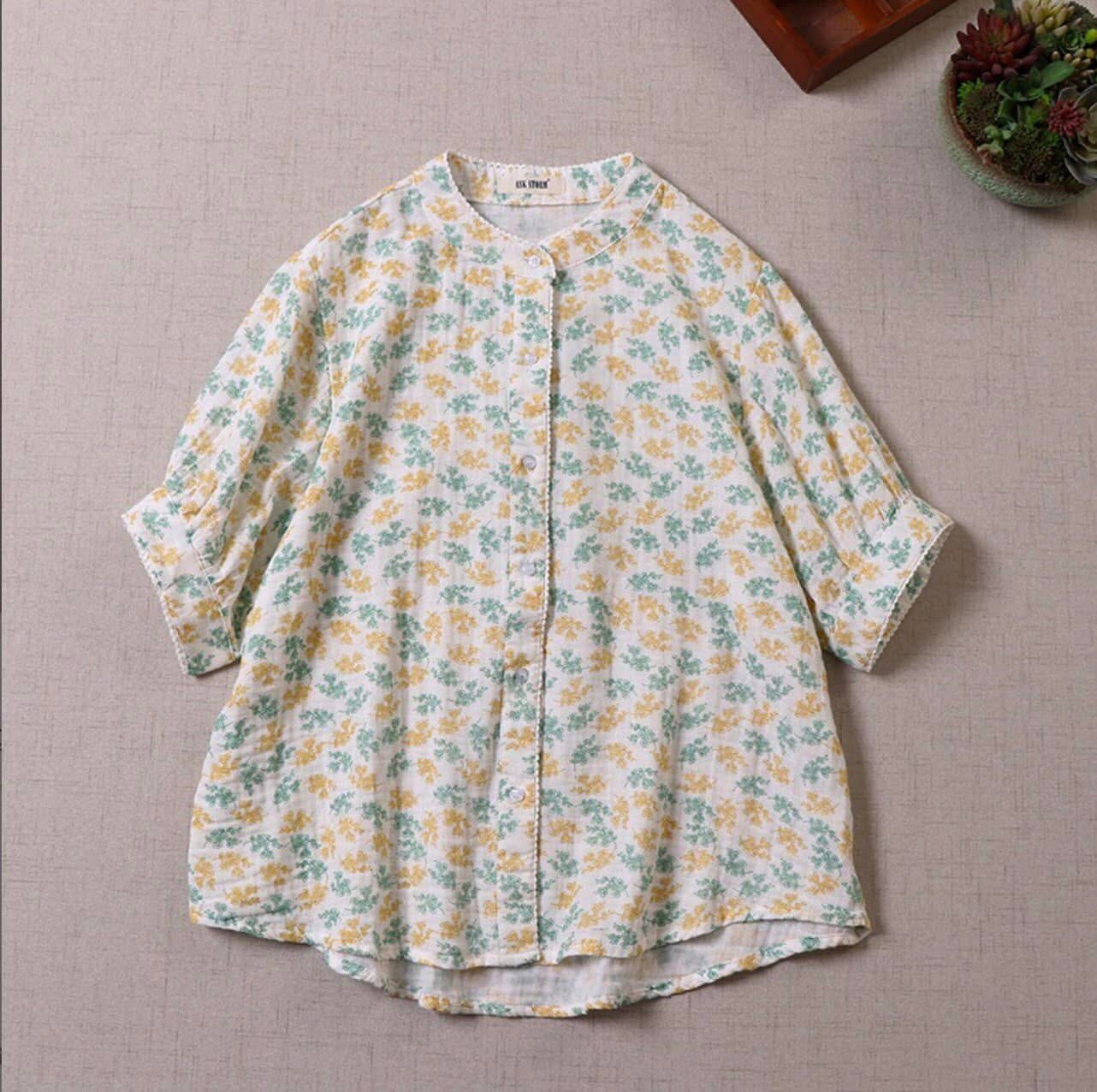 เสื้อผ้าสาลูลายดอกไม้แต่งขอบผ้าลูกไม้