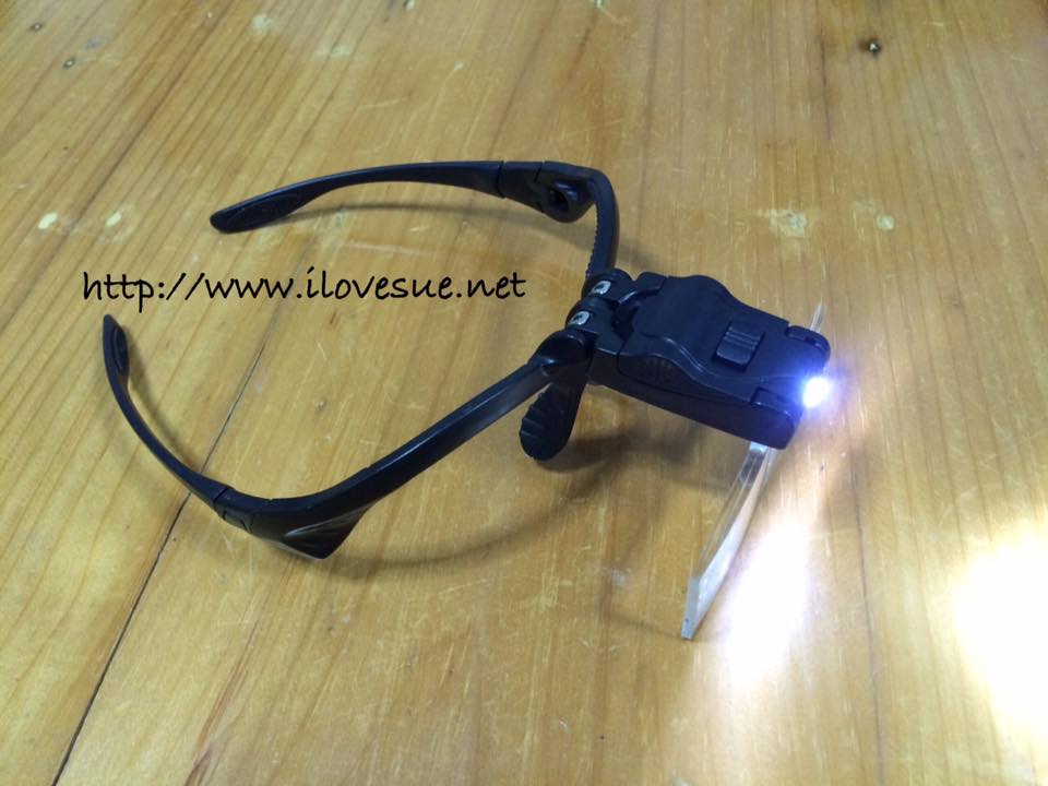 แว่นขยายแบบสวม มีไฟส่องสว่างในตัว - สั่งซื้อ ไม่มีพร้อมส่ง