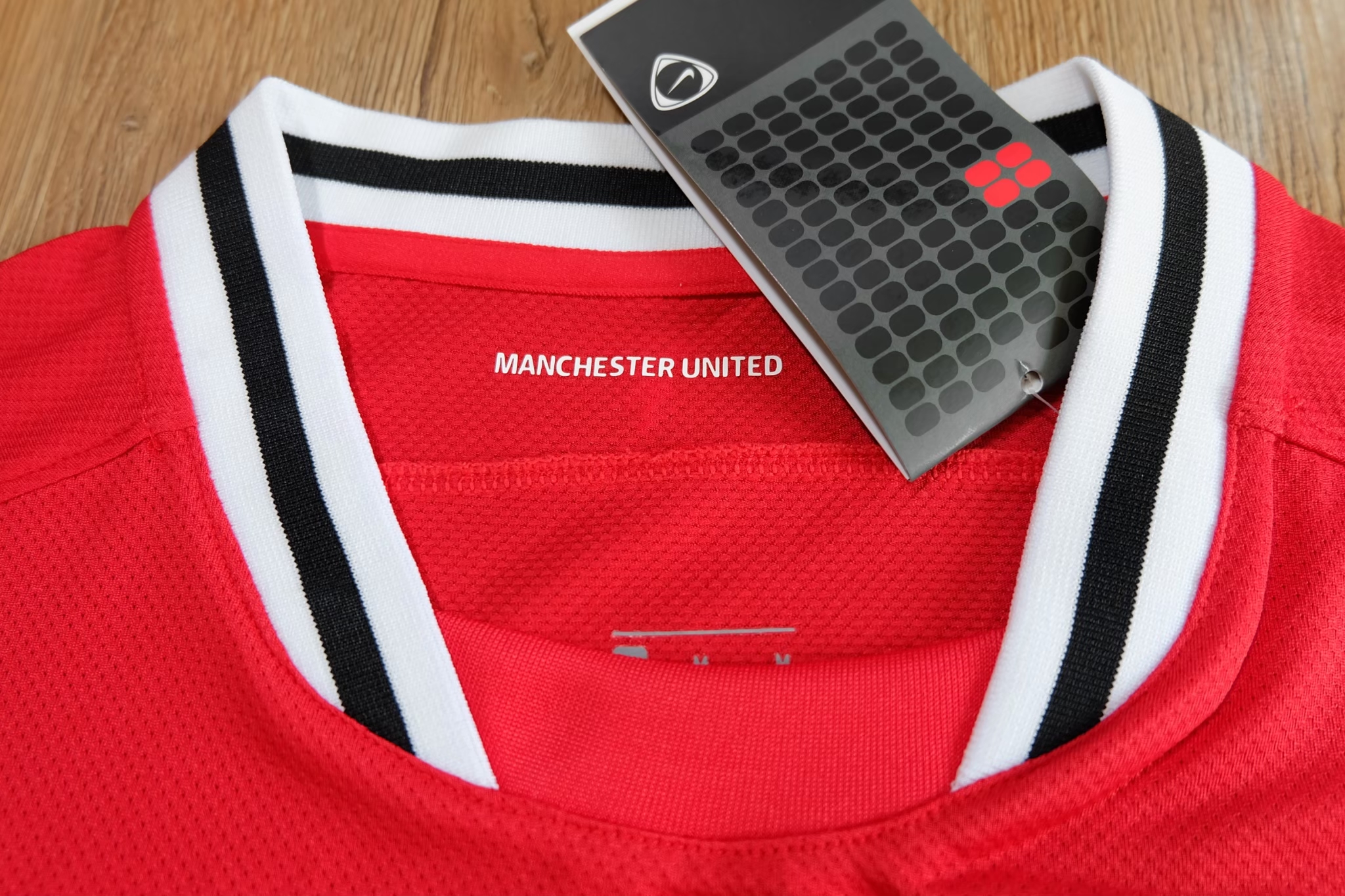 Manchester United 2011/12 Vintage Jersey เสื้อแมนยูย้อนยุค Nike AON