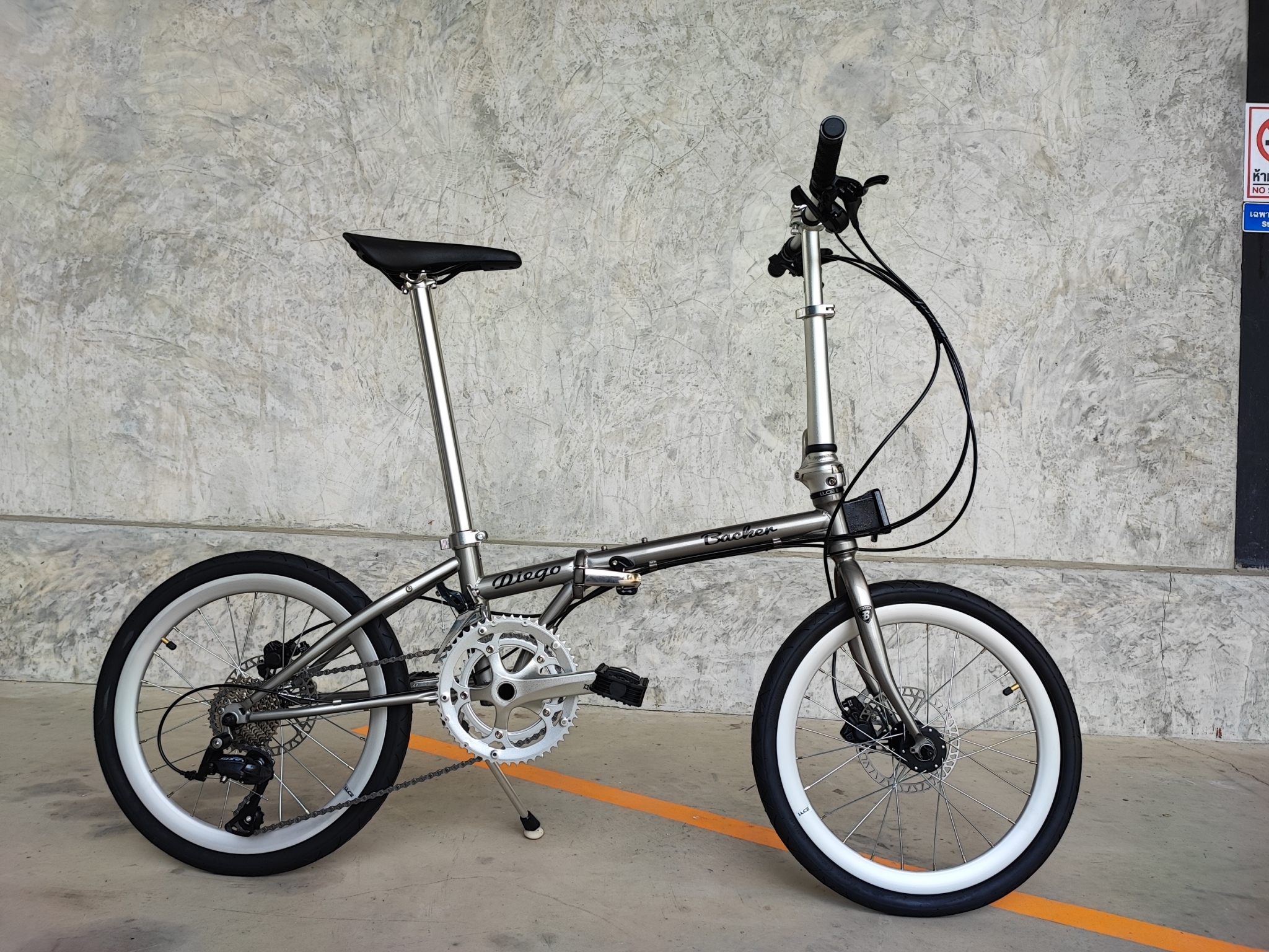 จักรยานพับ BACKER DIEGO ล้อ 20 นิ้ว เฟรมโครโม เกียร์ 18sp. ปี 2023