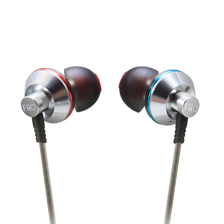ขาย หูฟัง FiiO EX1 หูฟังรุ่นแรกจากค่าย FiiO ใช้เทคโนโลยีTitanium nanoclass