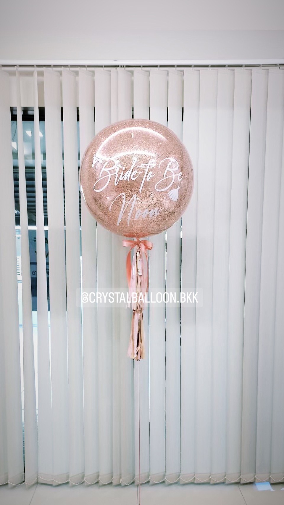 ลูกโป่ง Bride To Be Bubble ขนาด 24" กลิตเตอร์สีโรสโกล พร้อมตกแต่ง สามารถเปลี่ยนสีลูกโป่ง/เปลี่ยนข้อความ/เปลี่ยนขนาดได้
