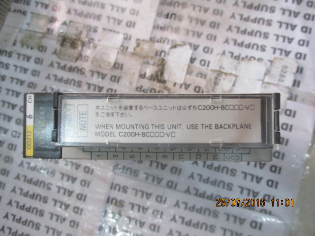 PLC “ OMRON ” รุ่น C200H-OD212