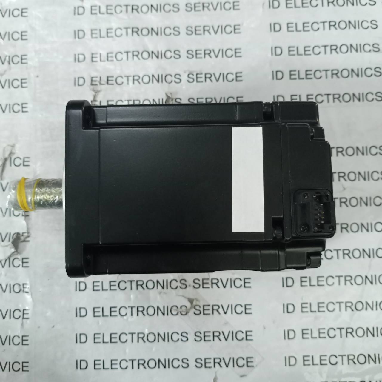 SGMAS-08A2A21-Y2 SERVO MOTOR " YASKAWA "