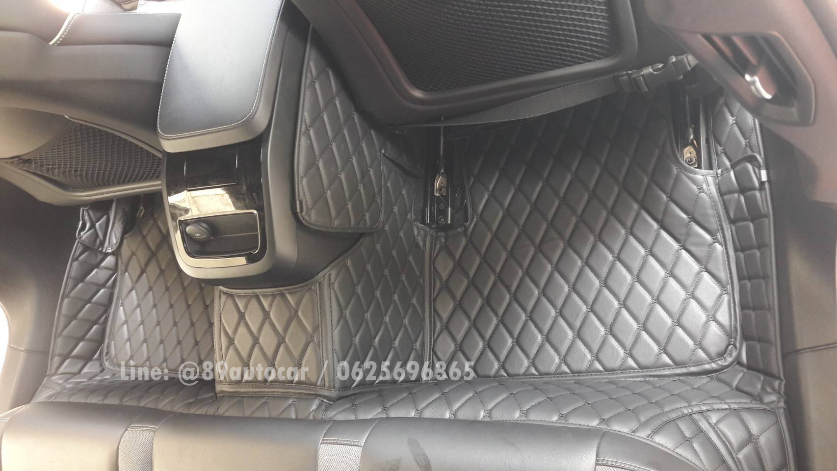 พรมรถยนต์ Volvo S60 ปี 2020-2024 ปูพรม6D สีดำด้ายดำ 3 ชิ้น ในห้องโดยสาร