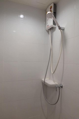 ให้เช่าคอนโดลุมพินี พาร์ค นวมินทร์-ศรีบูรพา ตึกC2 ชั้น 14 ห้อง 23 ตร.ม.ห้องสวย เฟอร์ครบ พร้อมอยู่