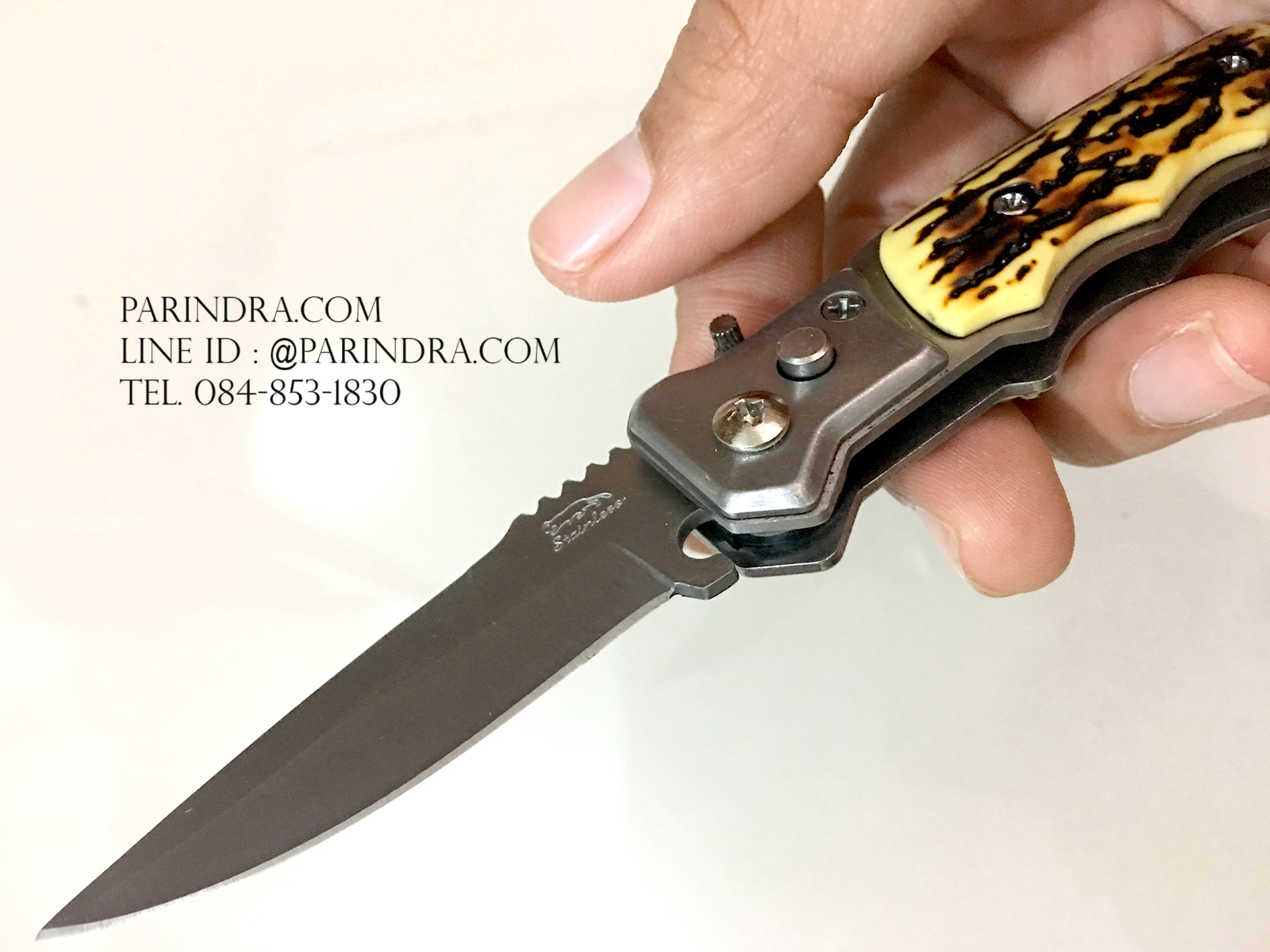 มีดพับสปริง stainless ขนาดพกพา ด้ามลายเขา