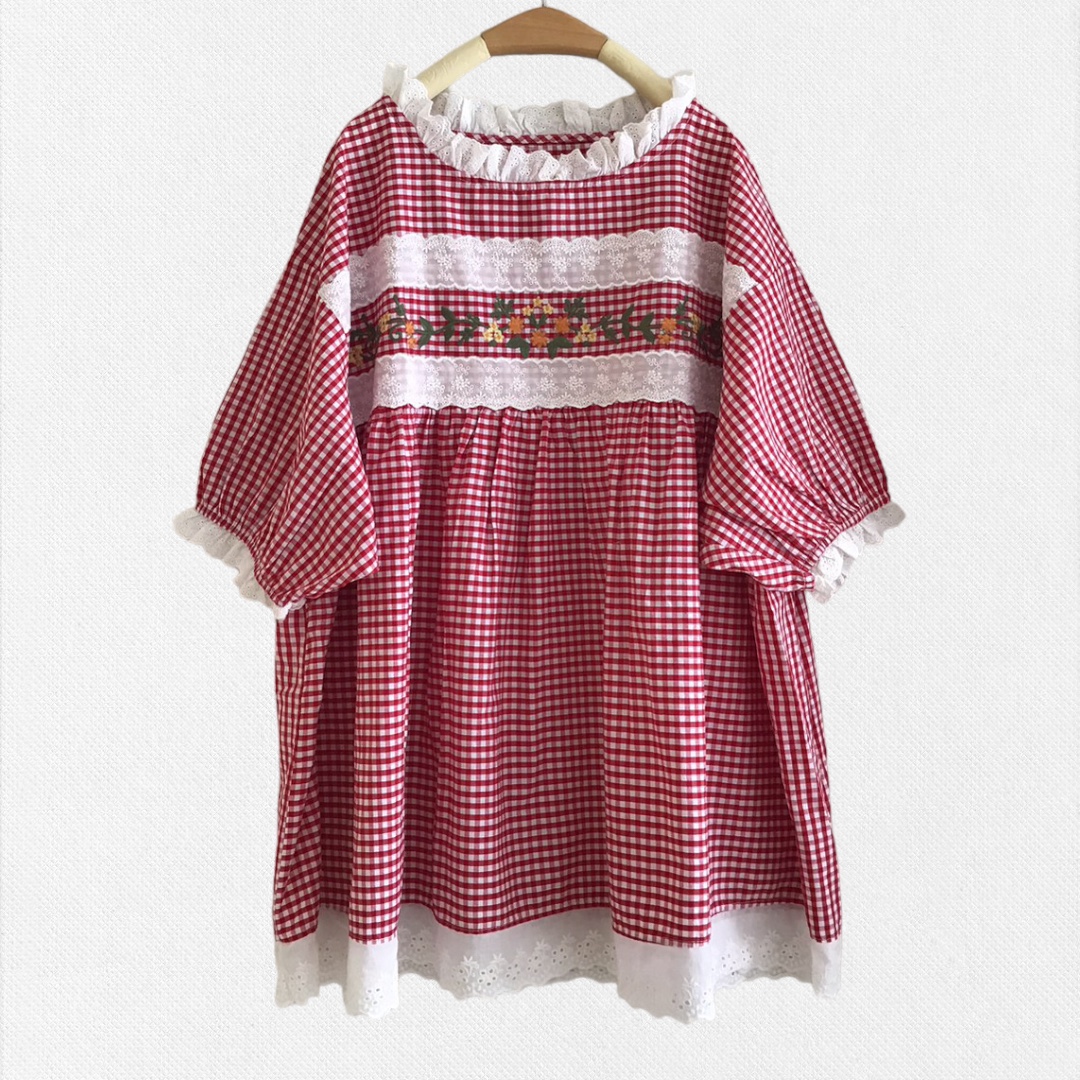 เสื้อผ้าฝ้ายลายสก็อตลายปักแต่งผ้าลูกไม้