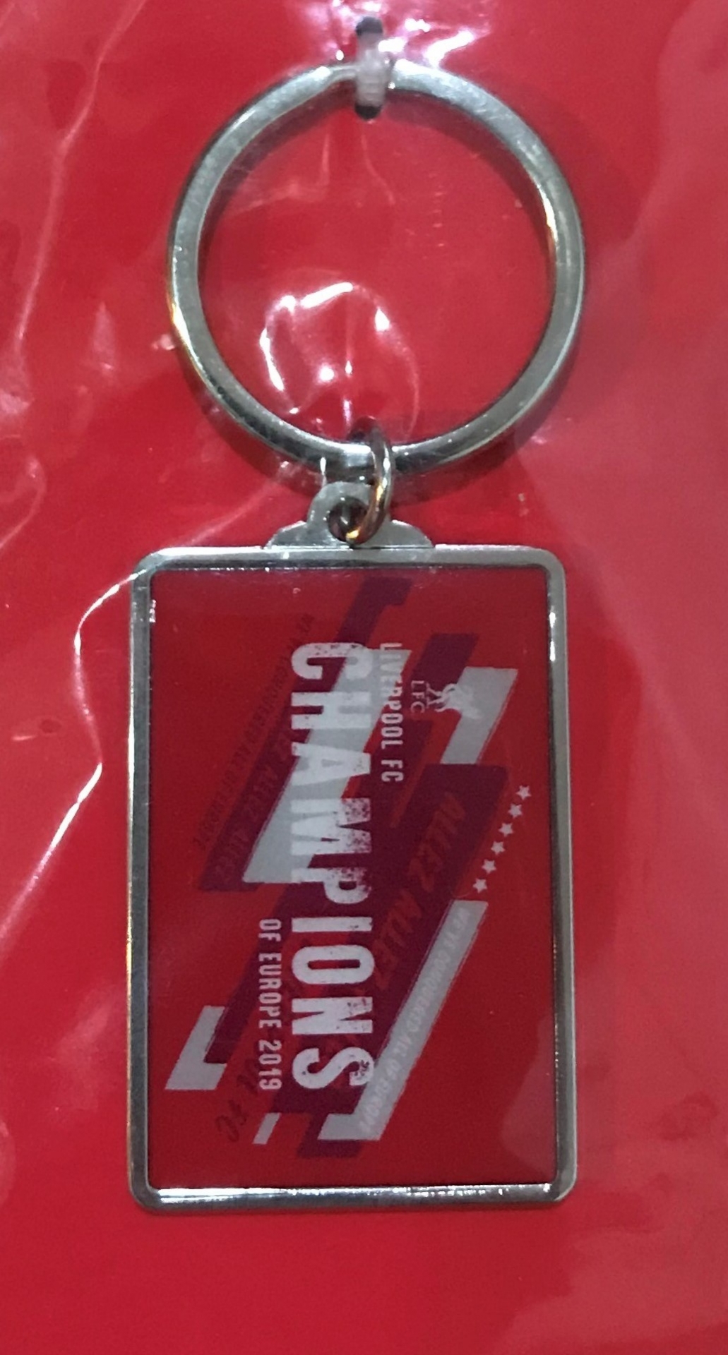 พวงกุญแจ ฟุตบอล สโมสรลิเวอร์พูล - ราชันย์แห่งยุโรป 2019 ใหม่ / LIVERPOOL Football Club Key Ring - CHAMPIONS of EUROPE 2019 NEW