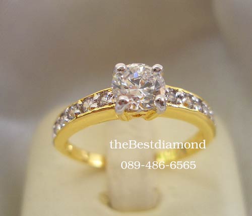 BR422+++แหวนชูผสมแหวนแถว2+++สุดยอดความสวย เรียบๆ แต่หรูหรา อยุ่ได้นานไม่มีout เหมือนจริงสุดๆๆเพชรแวววาวมาก ใส่แล้วขับให้นิ้วเรียวสุด ไม่ควรพลาดนะคะ