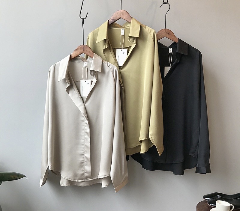 เสื้อเชิ้ตผ้าซาติน