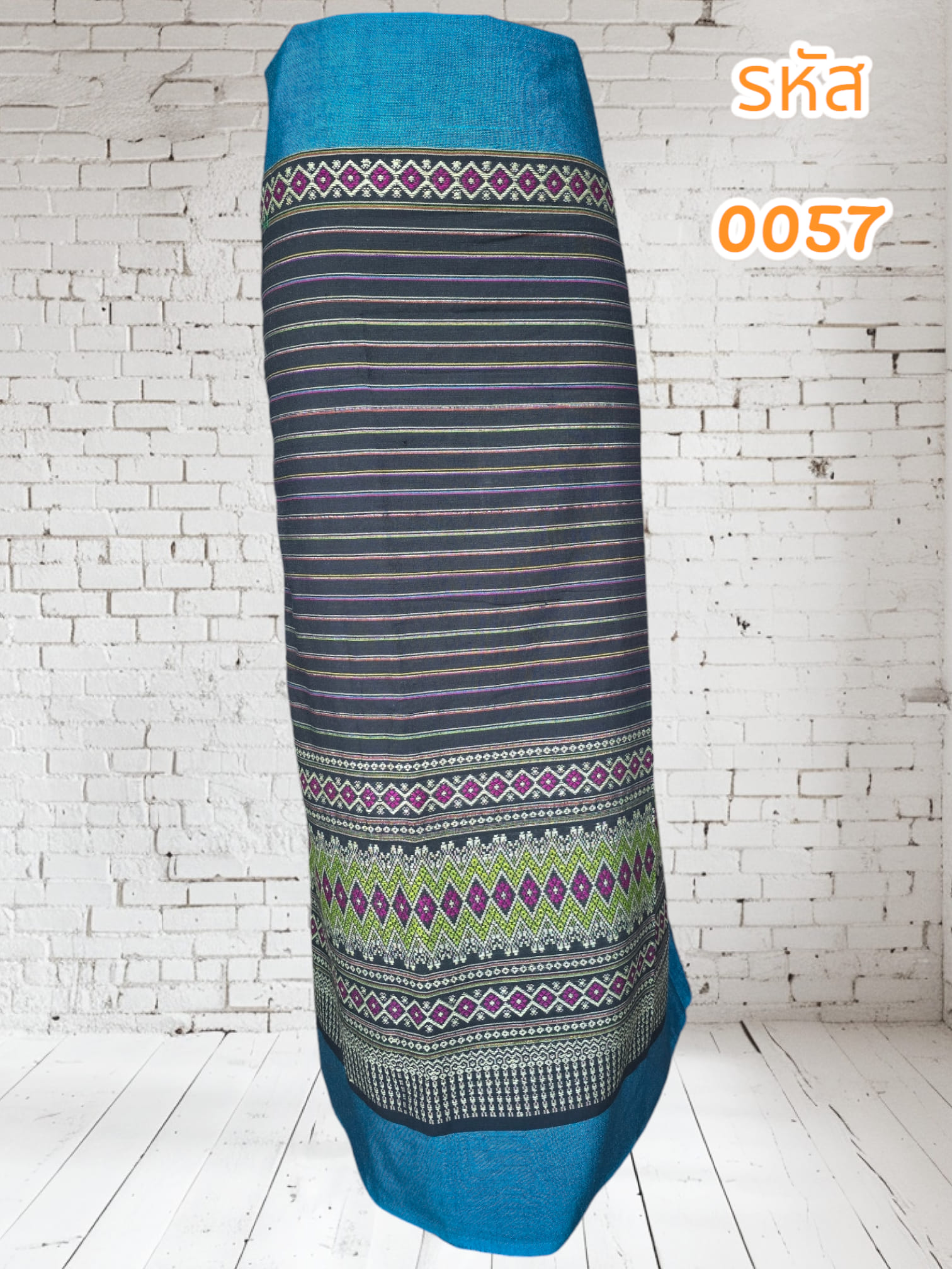 ผ้าฝ้ายทอลายสีฟ้า (ผ้าเป็นผืน)0057