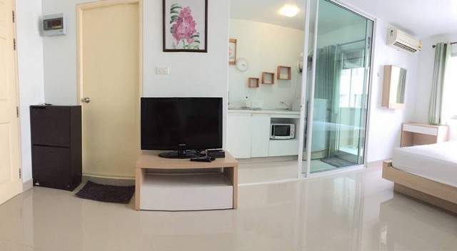 ให้เช่าคอนโด ลุมพินี ทาวน์ รามอินทรา-หลักสี่ ชั้น 6 ห้อง 25 ตรม.วิวสวน เฟอร์ครบ ใกล้เซ็ลทรัล