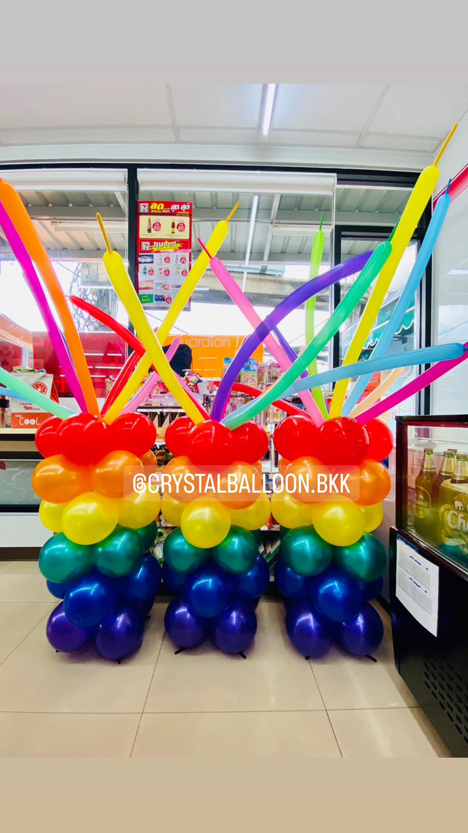 เสาลูกโป่ง เปิดงาน Theme Colorful 3 เสา เหมาะสำหรับใช้งาน ในร่ม พร้อมตกแต่ง สามารถเปลี่ยนสีลูกโป่งได้