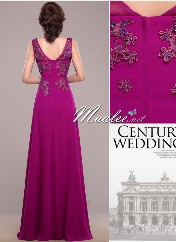 พร้อมเช่า ชุดราตรียาว ผ้าชีฟอง สีฟ้า ปักลูกไม้และแต่งลูกปัด สวยหรู