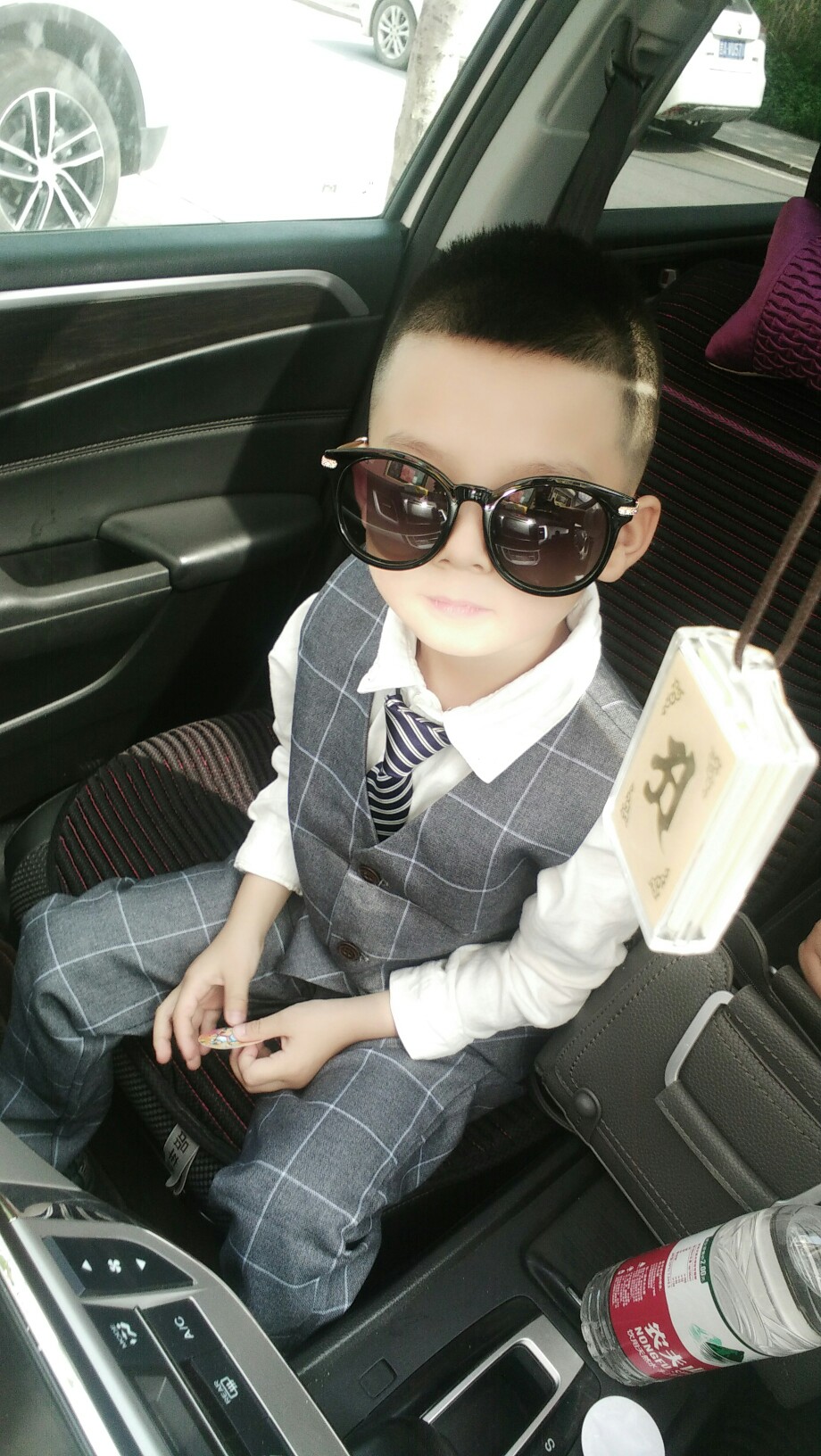 Pre-order ชุดสูทเด็กชาย สีเทาลายตาราง แบบเท่น่ารัก