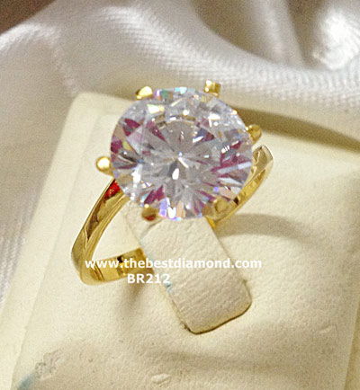 BR222+++แหวนชูขนาดเกือบ 4 กะรัต+++เรียบ หรูหรา สวยมากๆๆๆ เพชรแวววาว เหมือนจริงมากๆเล่นไฟสุดๆ วงนี้ต้องมีไว้ แบบยอดนิยม ไม่ตกtrend เพชรแบบHeart&Arrow