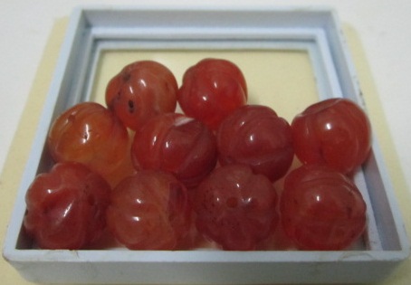 หินคาร์เนเลียนลูกปัดโบราณเม็ดมะยม.เก่าแก่มาก10.เม็ด.ชุดที่.2.
