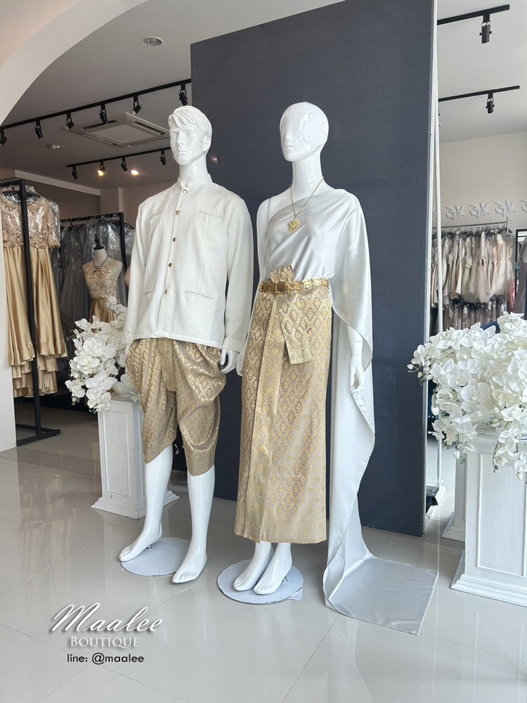 เช่า ชุดไทย ชุดเพื่อนเจ้าสาว ชุดไทยผ้าถุงสีเทาชาทอง สไบสีเทาเงิน