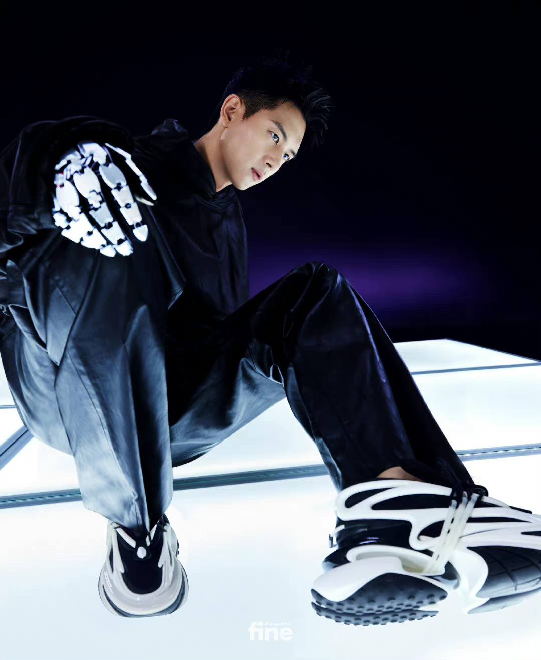 นิตยสาร ESQUIRE FINE หลี่เซี่ยน เดือน 9/2022
