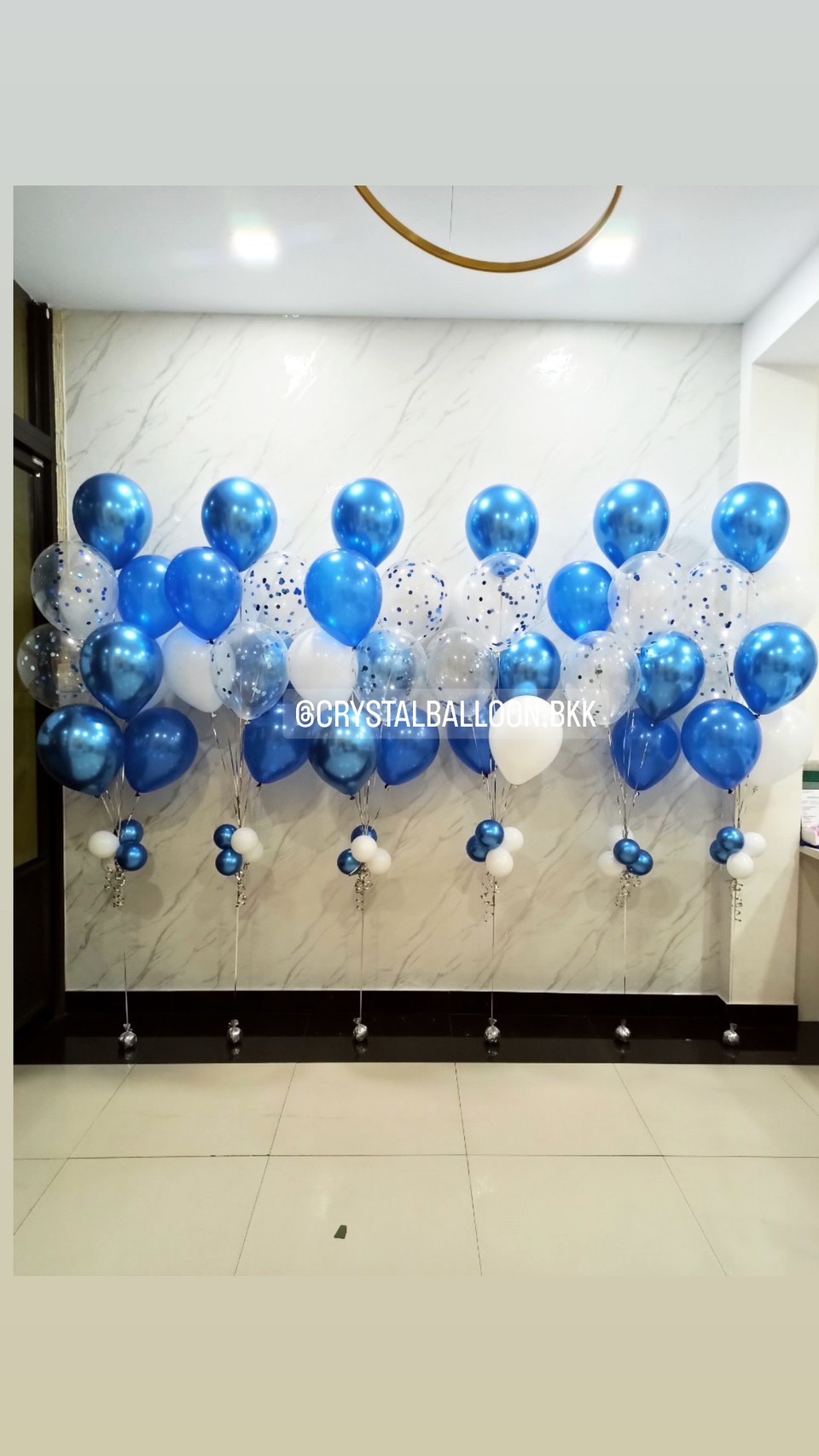 ลูกโป่ง เปิดงาน ช่อลูกโป่ง 7 ลูก 6 ช่อ Theme น้ำเงิน พร้อมตกแต่ง ลูกโป่งใส ใส่ Confetti สามารถเปลี่ยนสีลูกโป่งได้