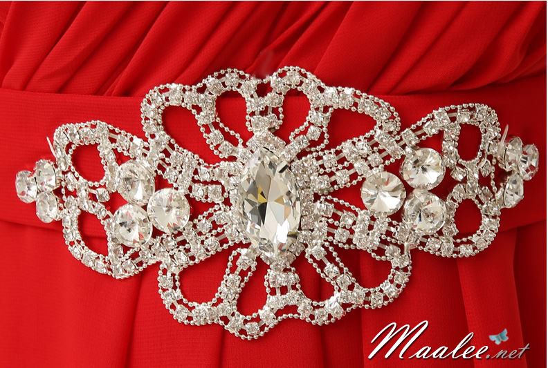 พร้อมเช่า ชุดราตรีสั้น แขนย้วย สีครีม Champagne ผ้าชีฟอง แต่งคริสตัลหรู ช่วงเอวกับไหล่ (เชือกผูก)