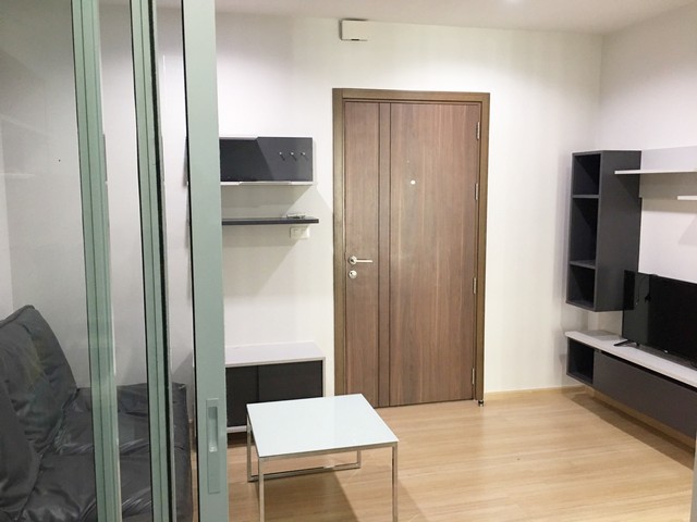 ให้เช่าคอนโดเดอะ เบส แจ้งวัฒนะ 35 ตร.ม.เฟอร์ครบ เครื่องใช้ไฟฟ้าครบ ใกล้เซ็นทรัล