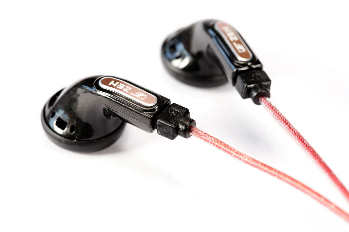 ขาย VE Omega Series หูฟังเอียร์บัดยอดนิยม ถอดสายได้ ขั้ว 2Pin