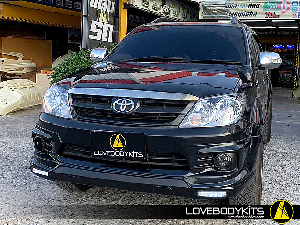 สเกิร์ตหน้า F-SPORT : FORTUNER 2005-2011