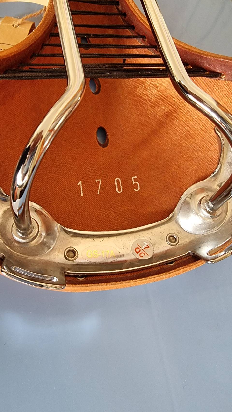 เบาะหนังวัว อานทัวร์ริ่ง DARKROCK(DR) D-ONE cowhide cushion Saddle ขนาด 170มม., GS17A