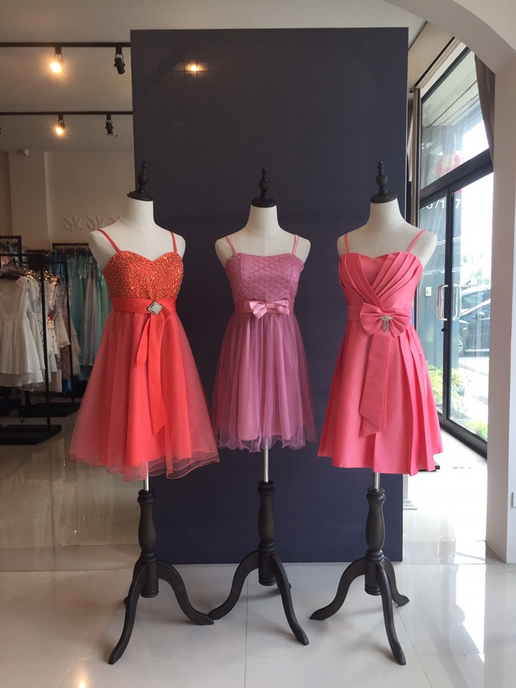 Sale พร้อมส่ง ชุดราตรีสั้น สายเดี่ยว สีโอโรส
