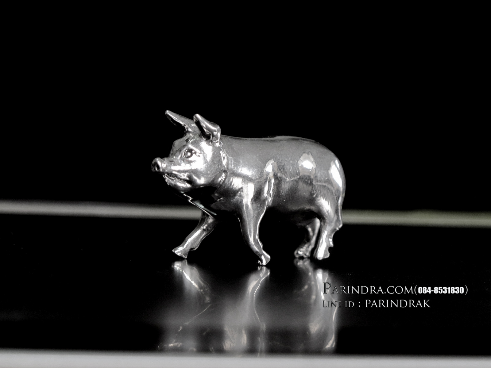รูปหล่อรูปหมู ทำจากโลหะ Pewter งานฝีมือคนไทย 100% (สวยมากๆคล้ายเนื้อเงินแท้)